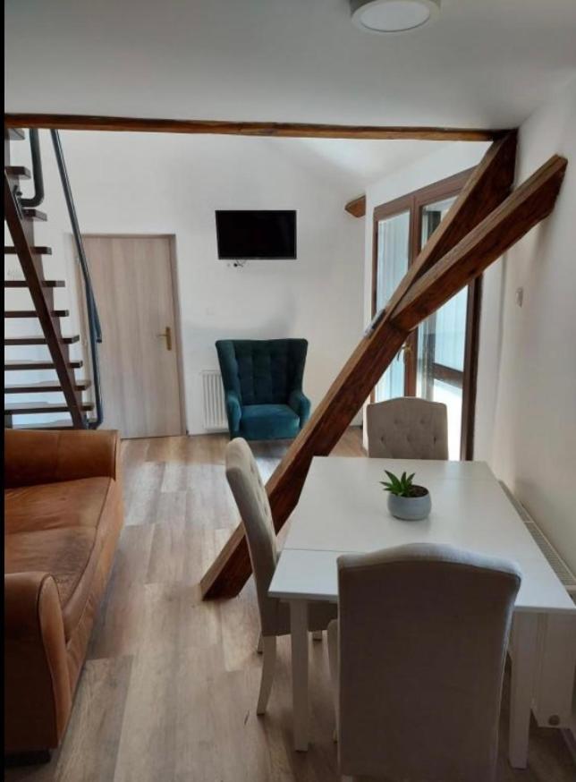 Jokai Apartman Komárno Exterior photo